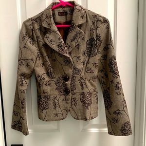 Woman’s crop jacket light weight